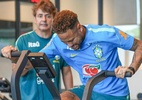 Ancelotti elogia Neymar e define prazo para retorno do camisa 10